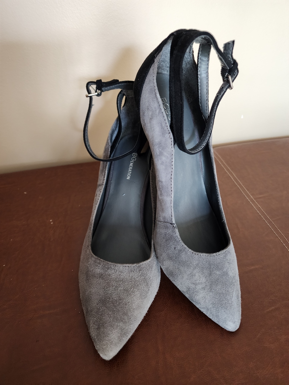 BCBGMAXAZRIA Gray Suede Ankle-Strap Pointed-Toe Pumps